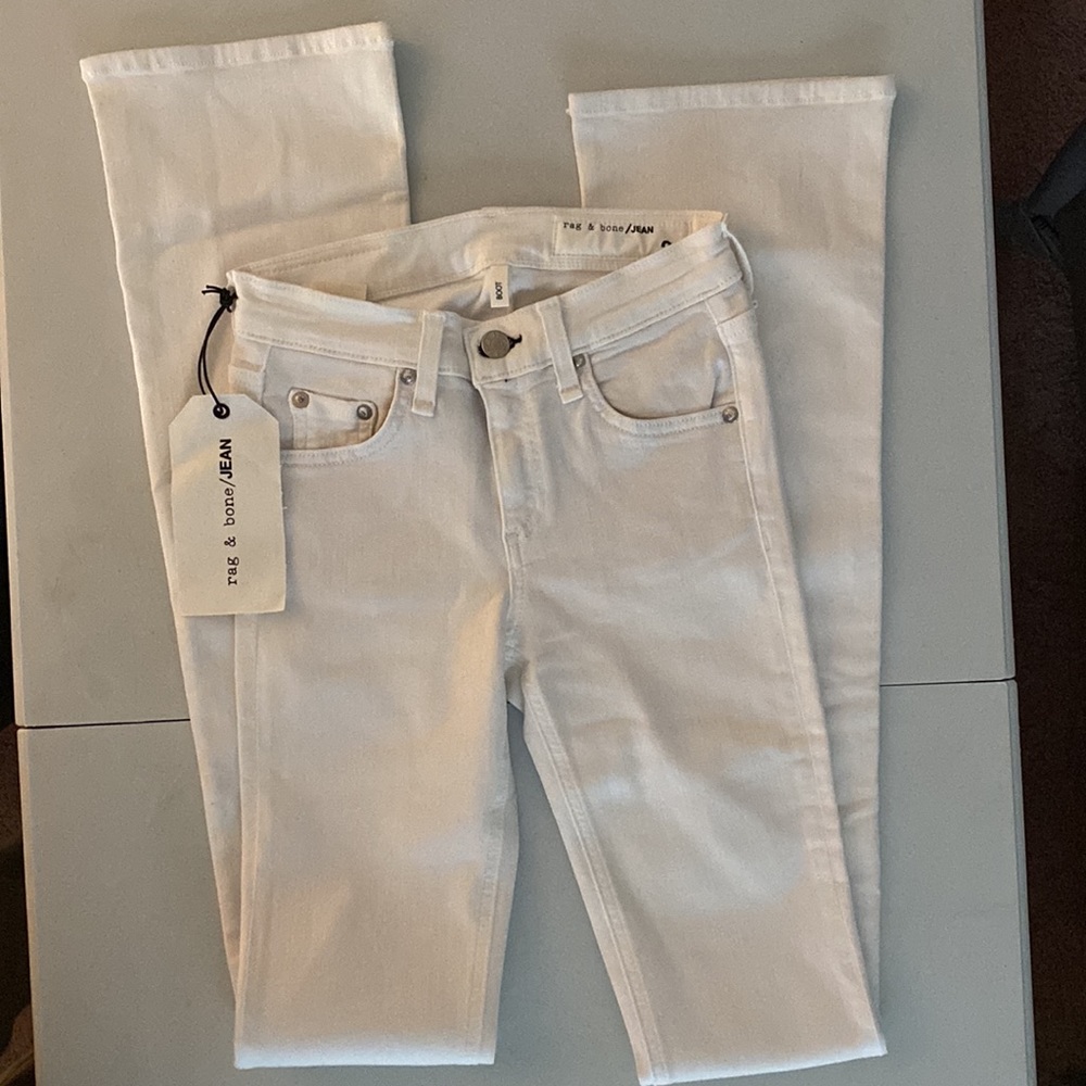 🧁🆕 Rag & Bone - Boot Cut Jeans - Size 24